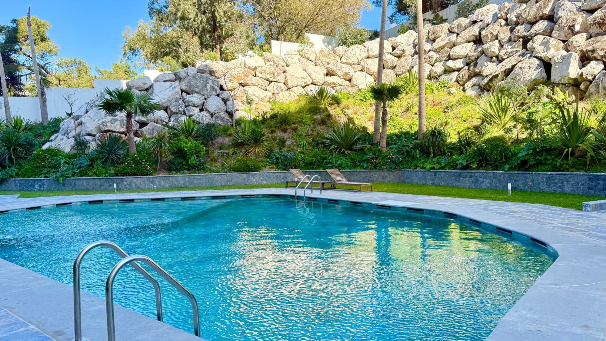 Apartamento Confort Vue I Piscine Et Parking I Exclusivement Aux Familles Tânger