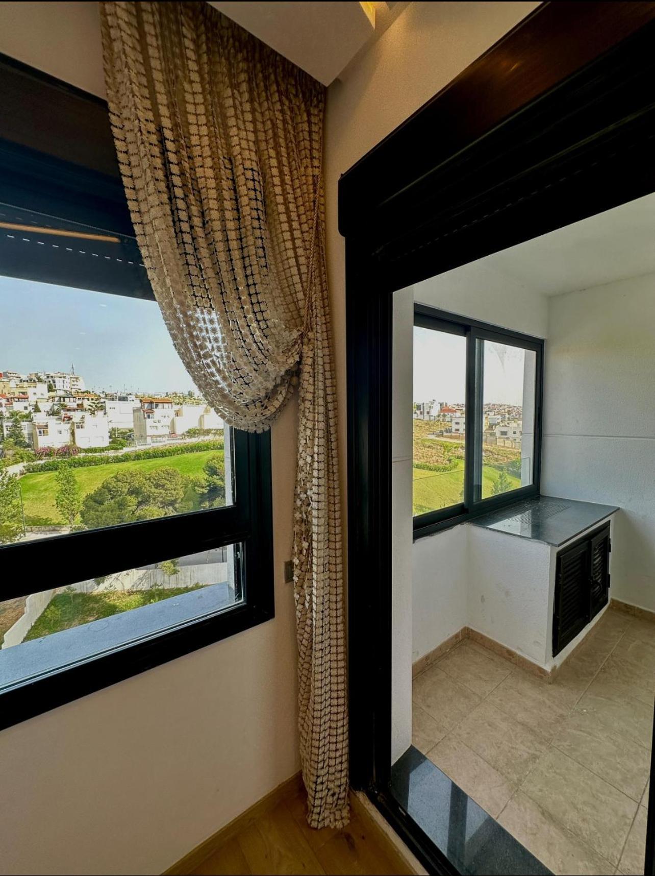 Confort Vue I Piscine Et Parking I Exclusivement Aux Familles 丹吉尔